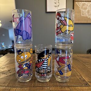 Vintage 1977 McDonaldland Action Series Glass Set – Ronald McDonald Collectible